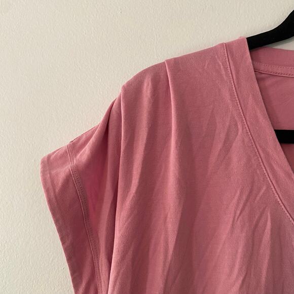 Athleta Women's size Large Outbound Twist Pink V-neck Back Tie Shirt Athleisure - Picture 4 of 10